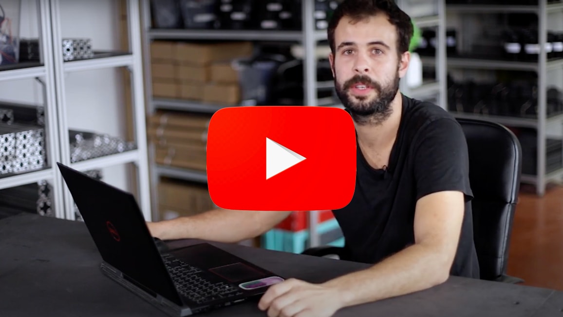 Martin from Mekanika teaching a lesson on CNC milling