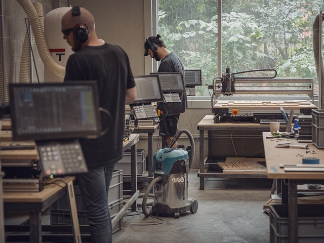 Duplex Studio belgium workshop CNC farm with 5 units of mekanika CNC pro