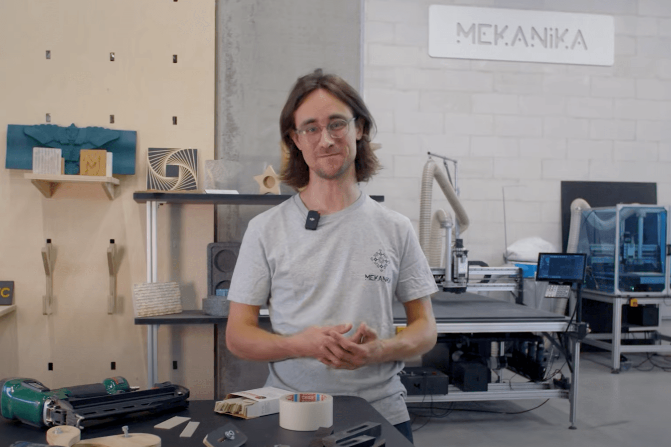 Quentin from Mekanika giving CNC tips on Youtube