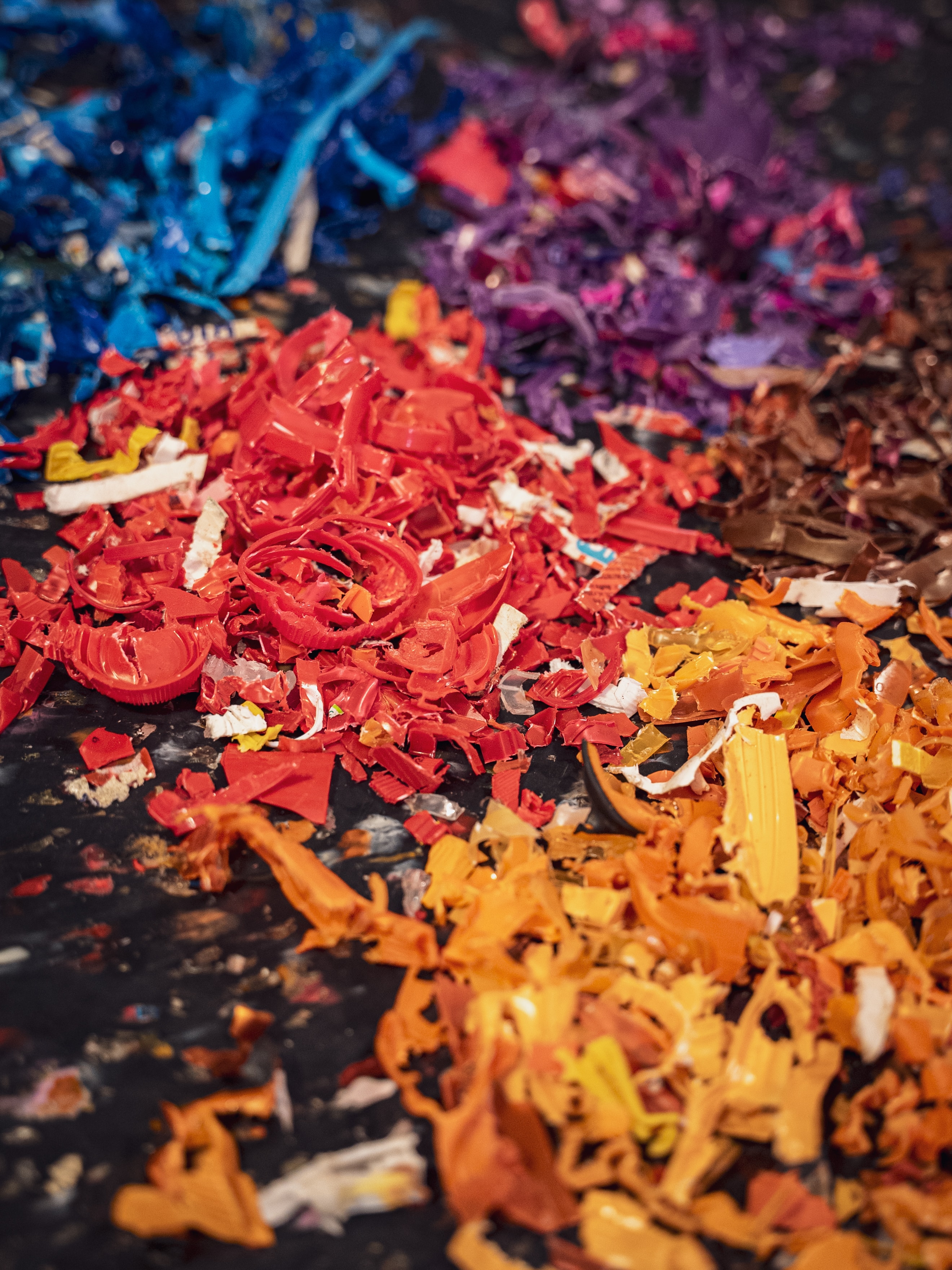 <img src="image.jpg" alt="">