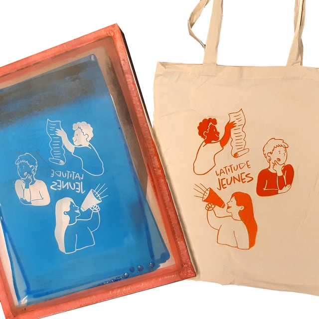 Latitute jeunes tote bags and screen printing stencil