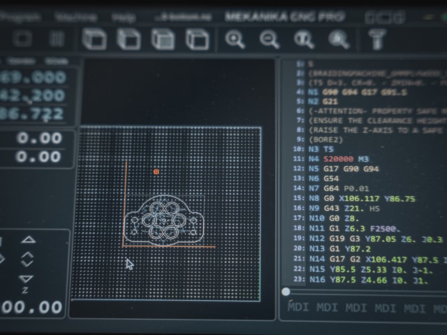 Mekanika Expandable touche interface close up picture displaying the planetcnc software during a milling operation